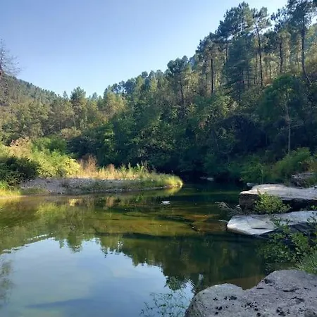 Дом отдыха Gite De La Salamandre Molieres-sur-Ceze